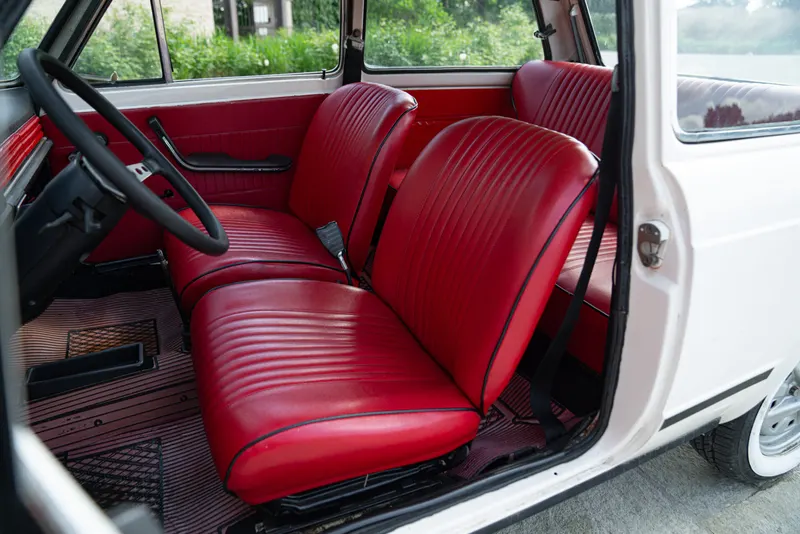 A 112 ELEGANT 22