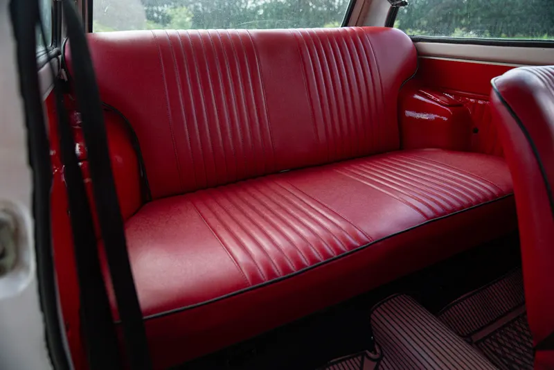 A 112 ELEGANT 24