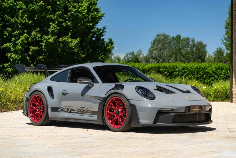 Porsche 992 (911) GT3 RS 2