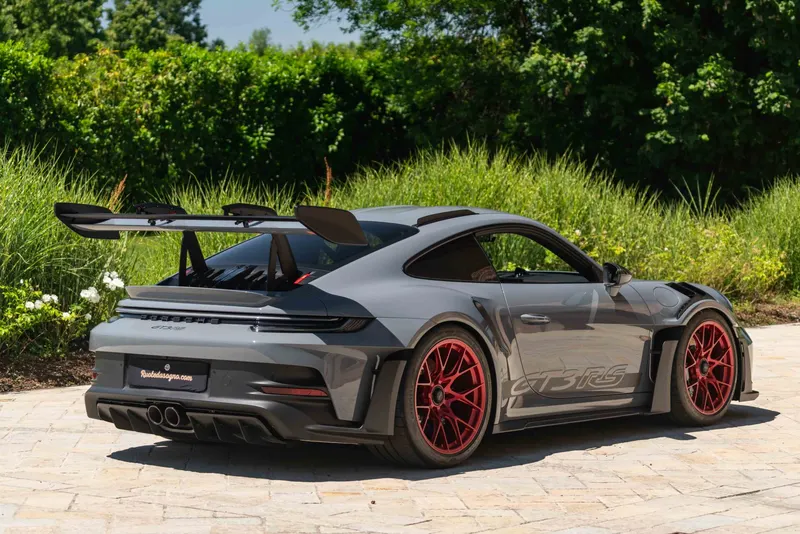 Porsche 992 (911) GT3 RS 27