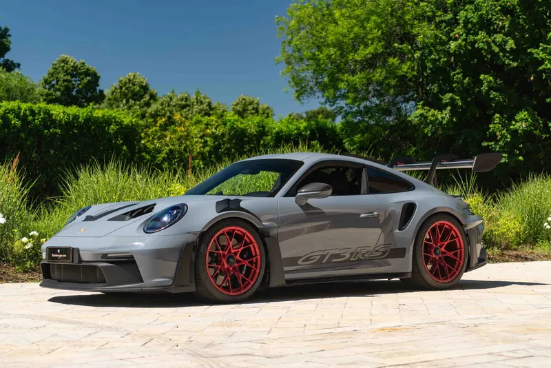 Porsche 992 (911) GT3 RS 17