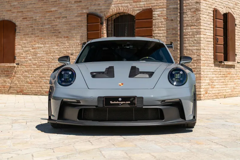 Porsche 992 (911) GT3 RS 3