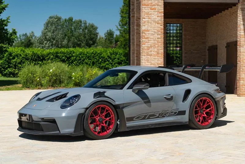 Porsche 992 (911) GT3 RS 73