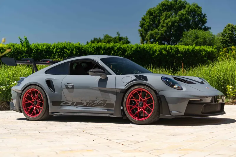 Porsche 992 (911) GT3 RS 31