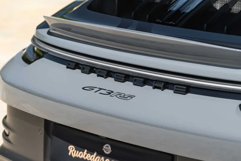 Porsche 992 (911) GT3 RS 29