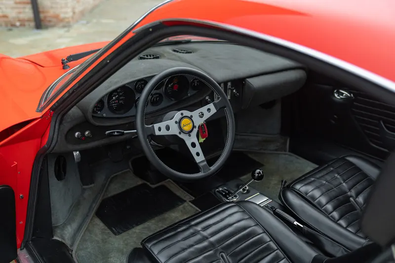 Ferrari DINO 246 GT 43