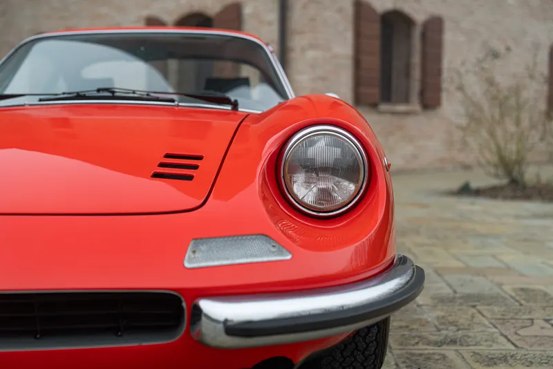 Ferrari DINO 246 GT 12