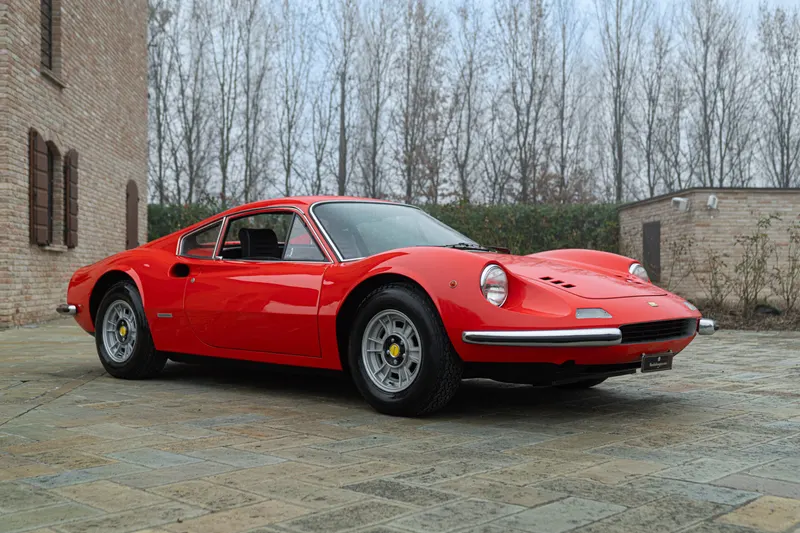 Ferrari DINO 246 GT 2