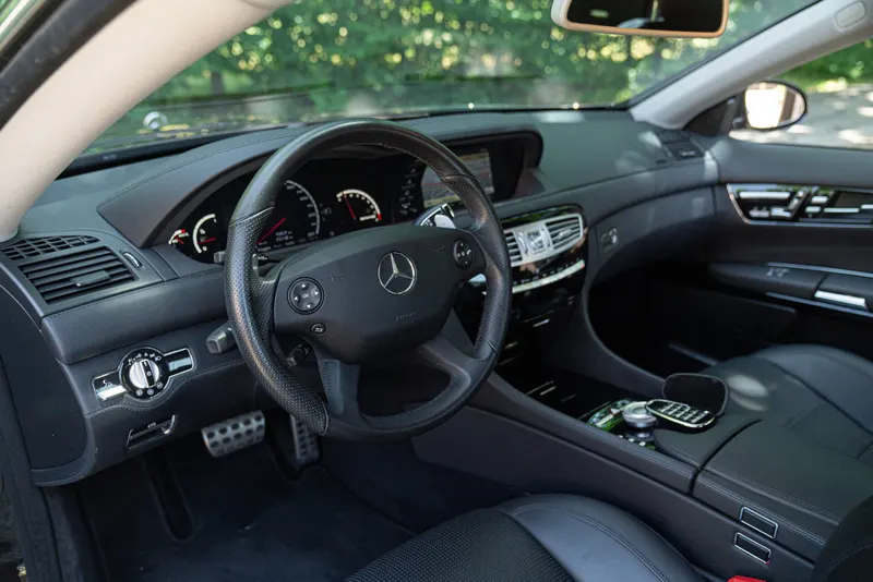 Mercedes-Benz CL 63 AMG 32