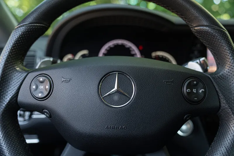 Mercedes-Benz CL 63 AMG 53