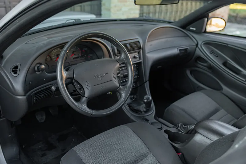 Ford MUSTANG GT V8 SRS 39
