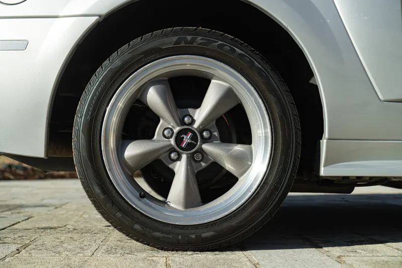 Ford MUSTANG GT V8 SRS 14