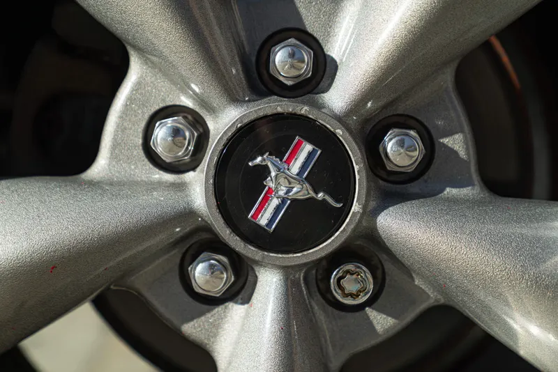 Ford MUSTANG GT V8 SRS 15