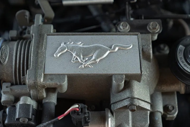 Ford MUSTANG GT V8 SRS 60