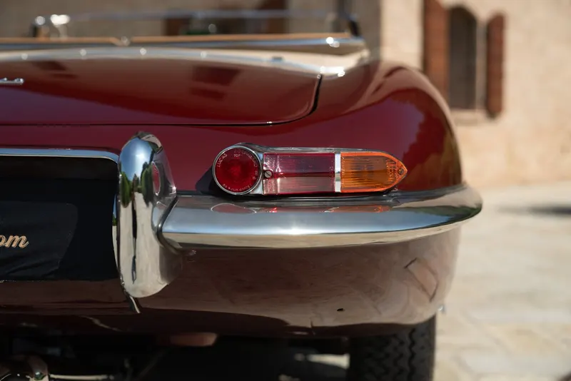Jaguar E-TYPE 3.8 ROADSTER I°SERIE 24