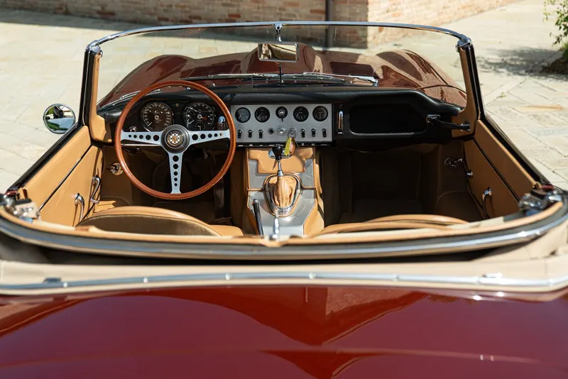 Jaguar E-TYPE 3.8 ROADSTER I°SERIE 19
