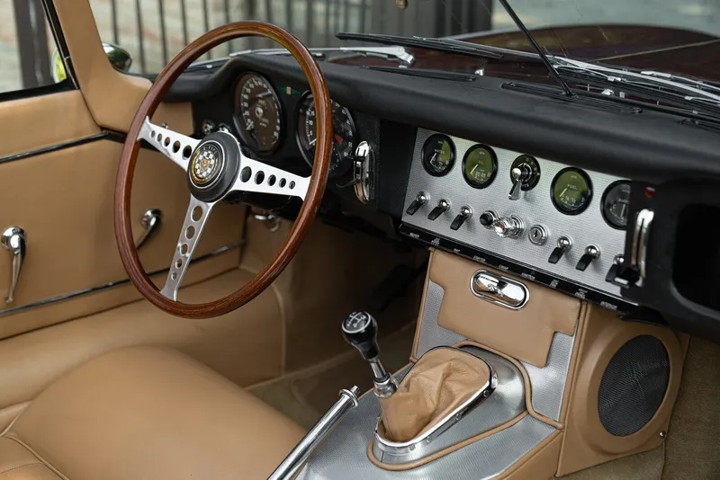 Jaguar E-TYPE 3.8 ROADSTER I°SERIE 40
