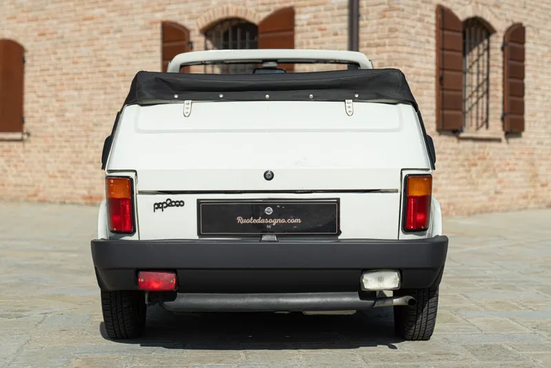 Fiat 126 POP 2000 CABRIOLET 11