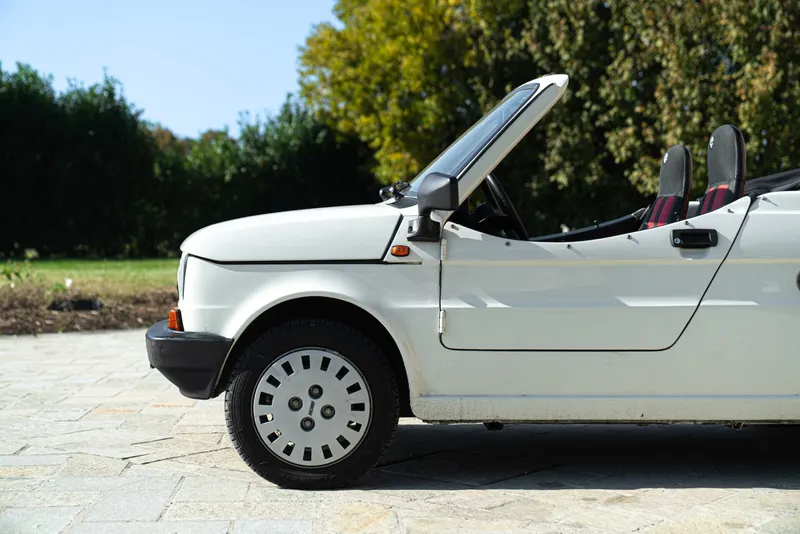Fiat 126 POP 2000 CABRIOLET 17