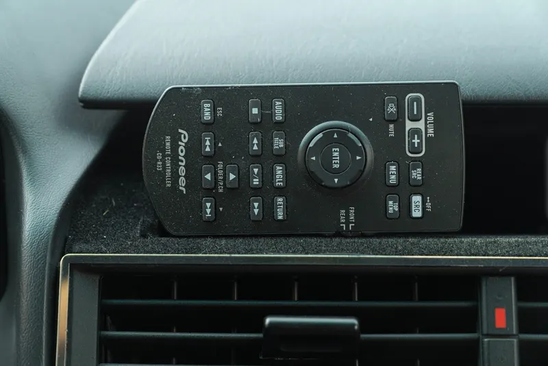 Mercedes-Benz SL 320 39
