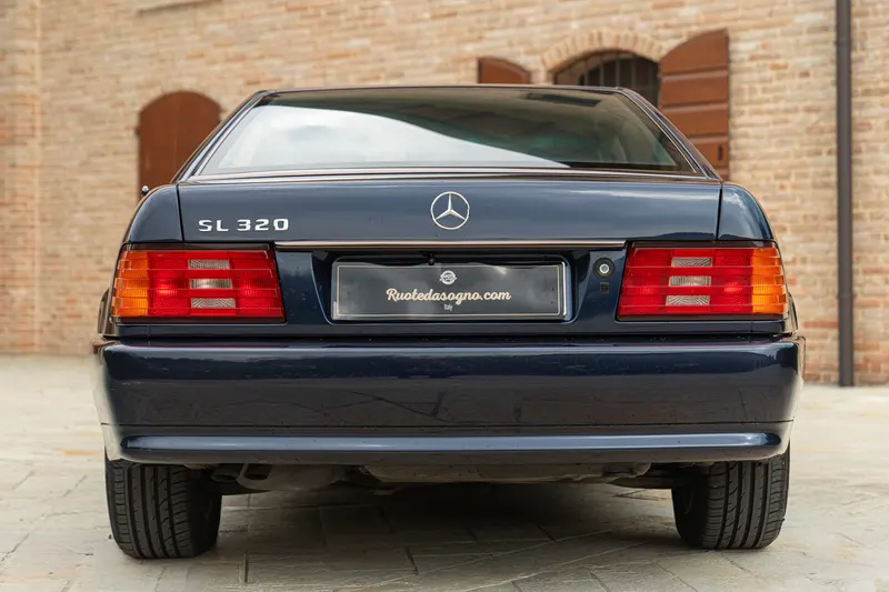 Mercedes-Benz SL 320 8