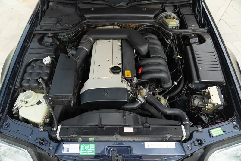 Mercedes-Benz SL 320 63
