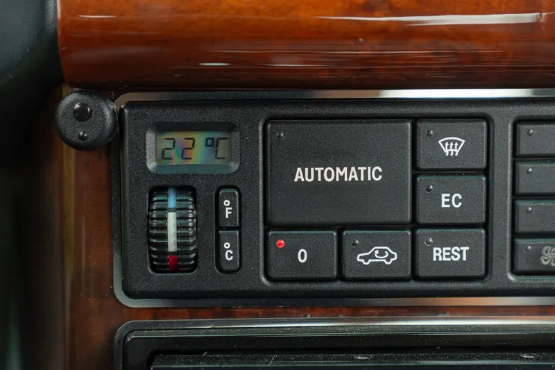 Mercedes-Benz SL 320 45
