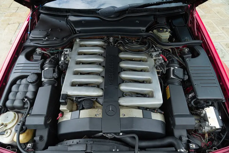 Mercedes-Benz SL 600 V12 66
