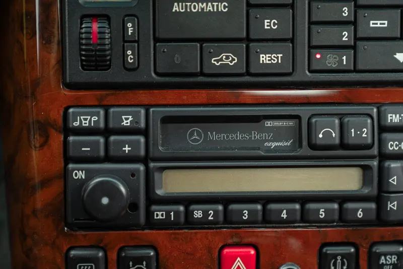 Mercedes-Benz SL 600 V12 49