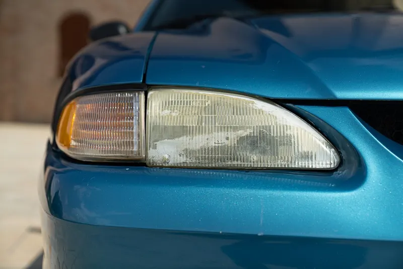 Ford MUSTANG CABRIOLET 22