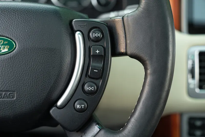 RANGE ROVER VOGUE AUTOBIOGRAPHY 51