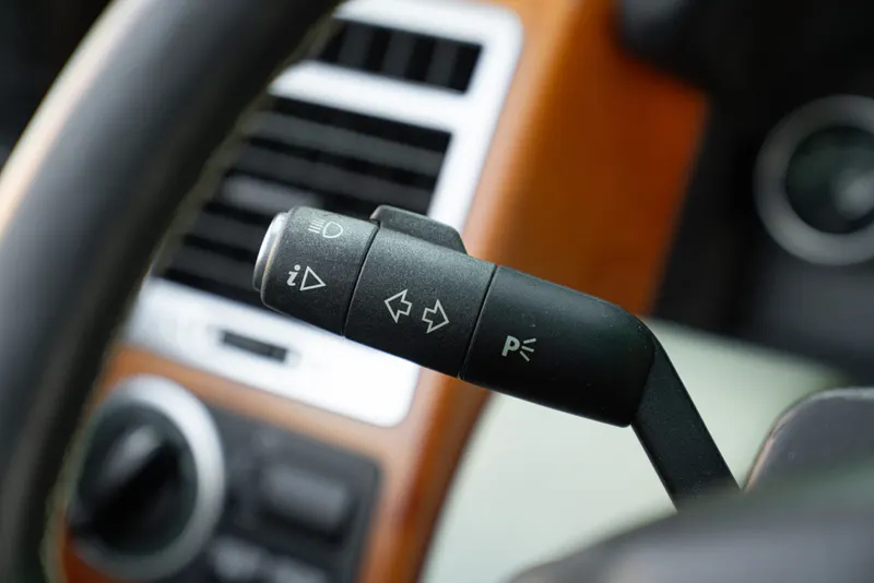 RANGE ROVER VOGUE AUTOBIOGRAPHY 53