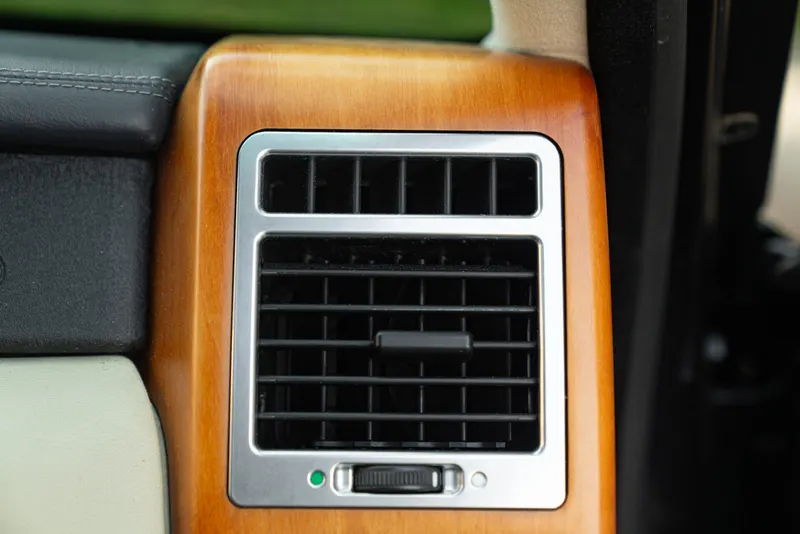 RANGE ROVER VOGUE AUTOBIOGRAPHY 38