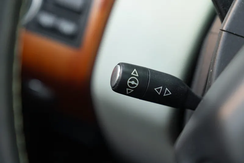 RANGE ROVER VOGUE AUTOBIOGRAPHY 49