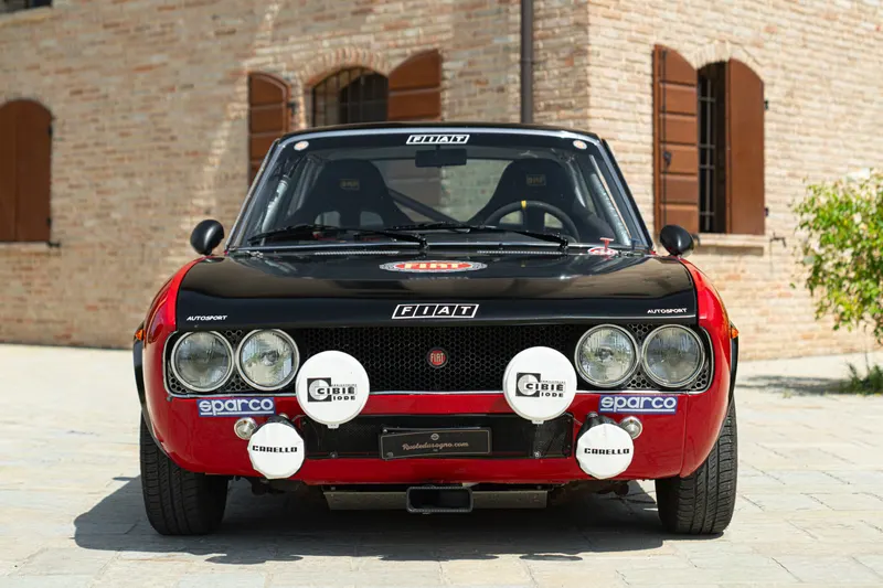 Fiat 124 SPORT COUPE’ GR.1 3