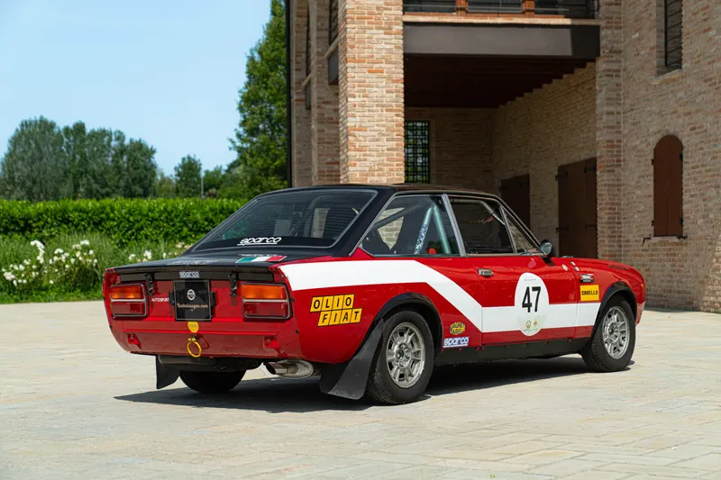 Fiat 124 SPORT COUPE’ GR.1 7