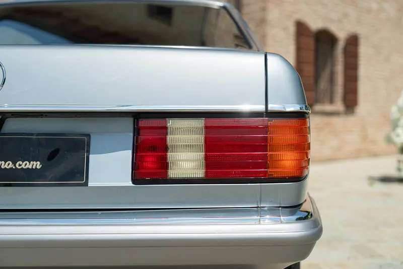 Mercedes-Benz 380 SEC 18