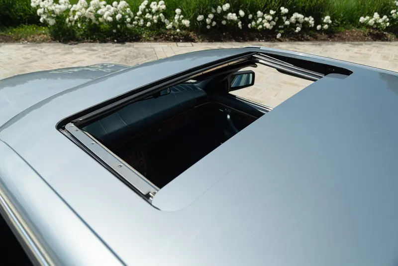 Mercedes-Benz 380 SEC 9