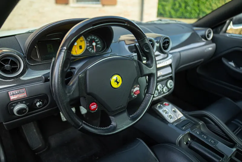 Ferrari 599 GTB Fiorano 32