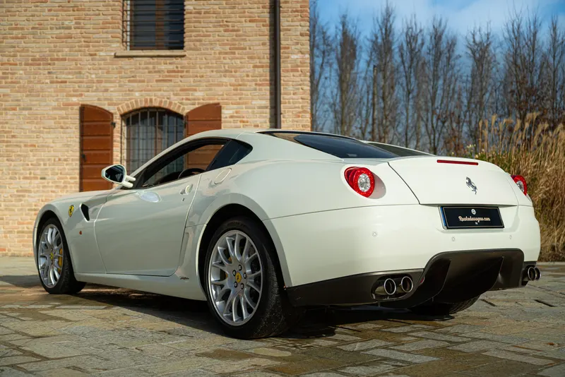Ferrari 599 GTB Fiorano 5