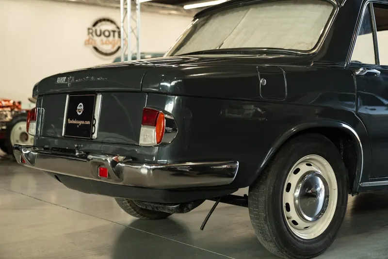 Lancia FLAVIA 1500 BERLINA 22