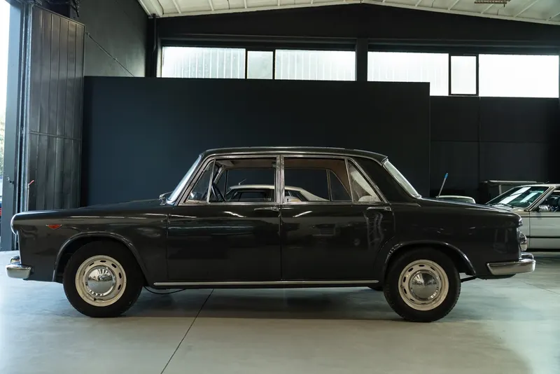 Lancia FLAVIA 1500 BERLINA 4