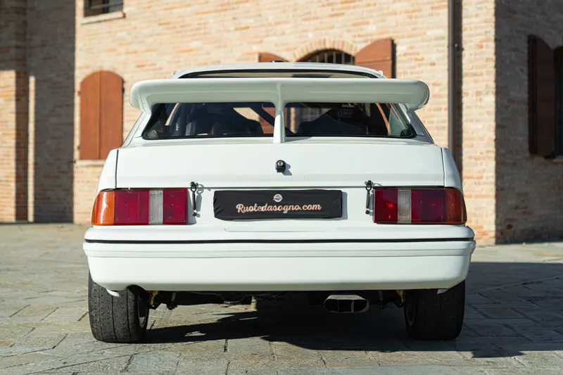 Ford SIERRA RS COSWORTH GR. A 8