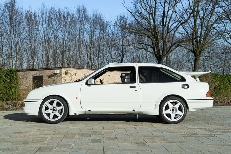 Ford SIERRA RS COSWORTH GR. A 4