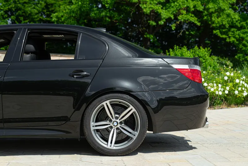 BMW M5 10