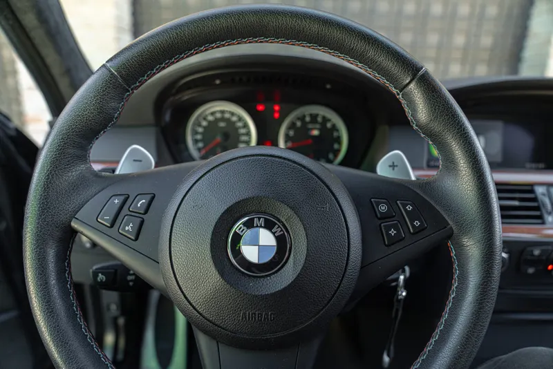BMW M5 46
