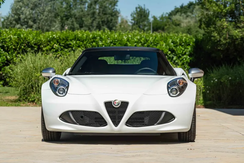 Alfa Romeo 4C SPIDER 13