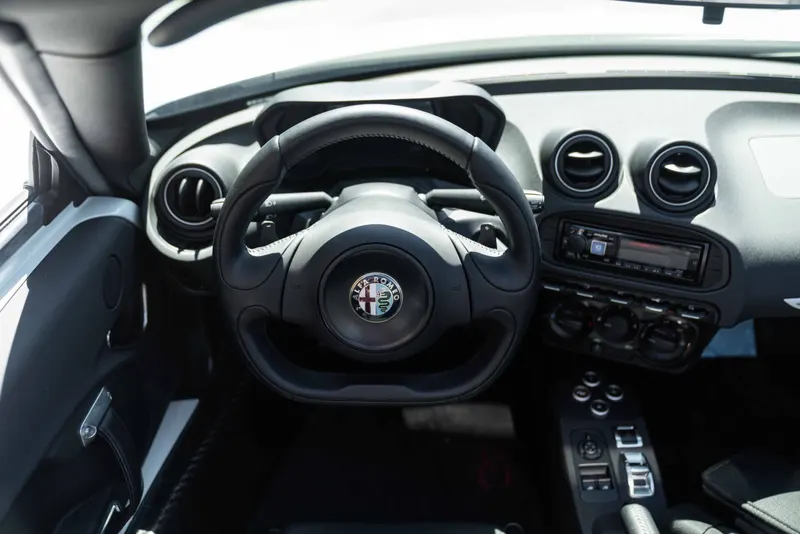 Alfa Romeo 4C SPIDER 59