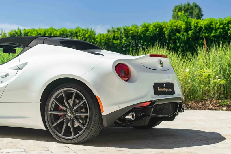 Alfa Romeo 4C SPIDER 20