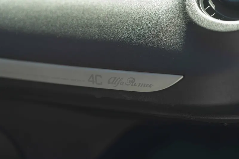 Alfa Romeo 4C SPIDER 41